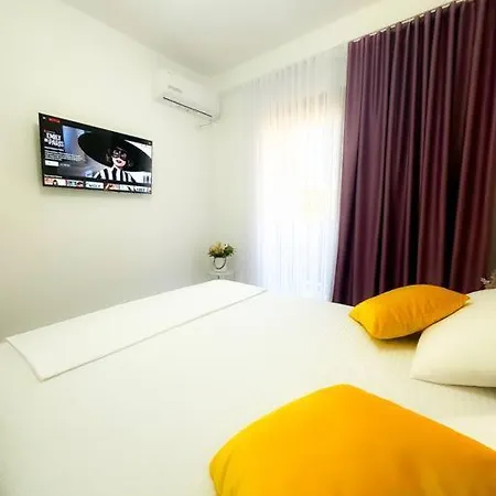 Luxury 2br Urban Retreat Apartment *