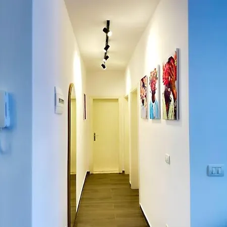 Apartment Luxury 2br Urban Retreat *